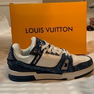 Louis Vuitton Men's Navy and White Sneakers